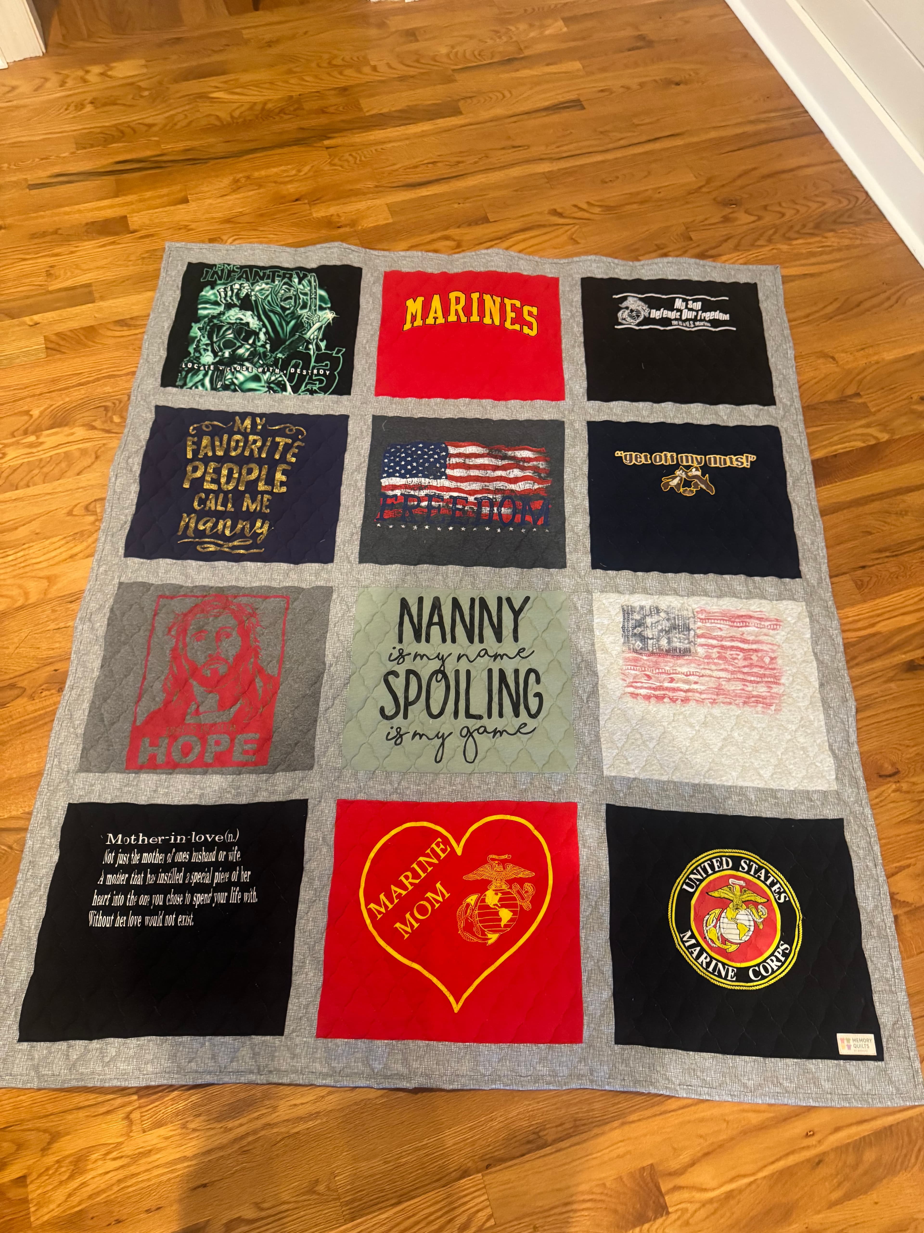 Single Frame quilt example — 3 × 4 — 12 Shirts